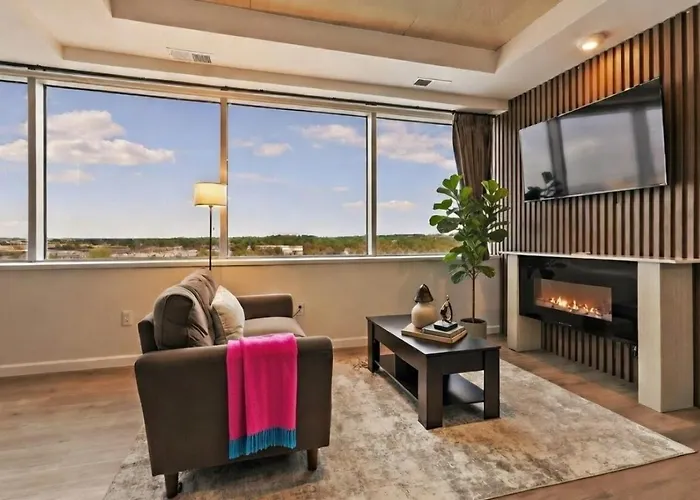 Peaceful Luxury High-rise With Panoramic Views Aparthotel